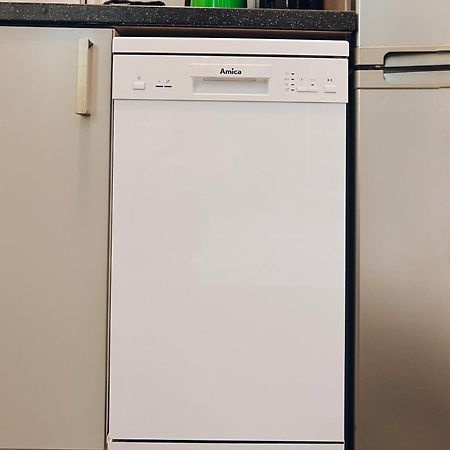 Neuwertiges Apartment Mit Kostenlose Privatparkplatz Auch Fuer Transporter Geeignet R1 Freiberg am Neckar Exteriör bild