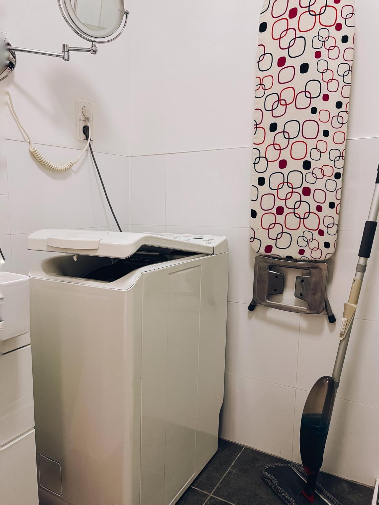 Neuwertiges Apartment Mit Kostenlose Privatparkplatz Auch Fuer Transporter Geeignet R1 Freiberg am Neckar Exteriör bild